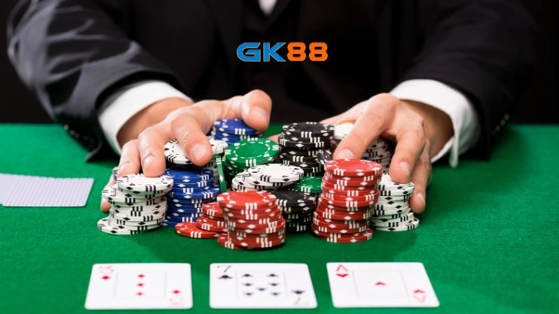 Bắt đầu đúng cách với những thuật ngữ Poker cơ bản